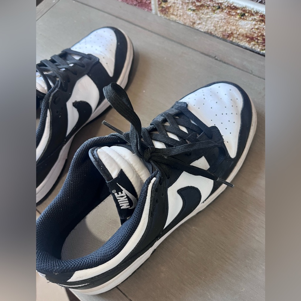 Nike Black and White Sneakers - Picture 4 of 10